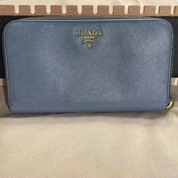 Prada Wallet Zip Wallet - Picture 2 of 15